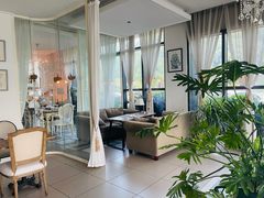 -MOMENT湖景餐厅(解放路店)