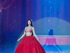 -金东尼人妖秀
