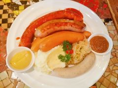 -申德勒加油站餐厅(三里屯北小街店)