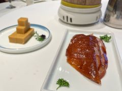 精品烤鸭半只半套-北平楼·烤鸭·北京菜(牡丹园店)