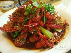 鲁小三-鲁小三·大骨自助(金山总店)