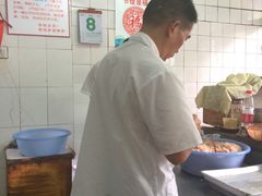 -黄阿姨锅贴大王(万航渡路店)