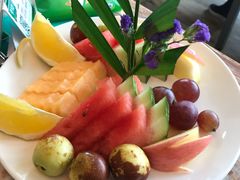 水果盘-椿记烧鹅(叠彩店)