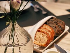 餐前面包-壳里西餐厅Coquille Seafood Bistro(蒙自路店)