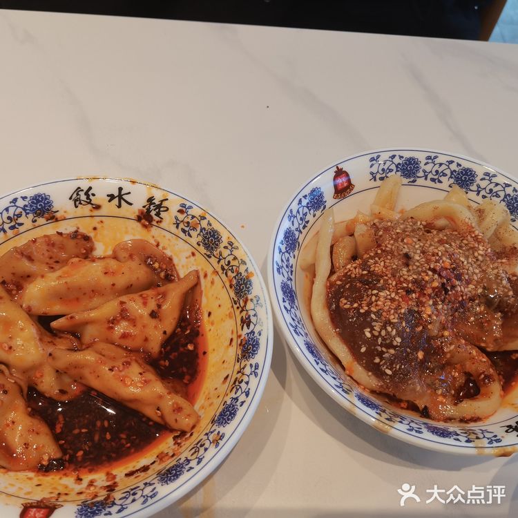 成都的钟水饺，甜水面，酒酿冰豆花真不浪得虚名