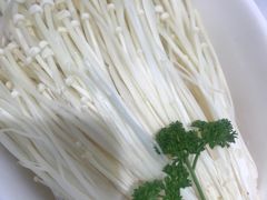 -严厨老坛酸菜鱼(吴江万宝店)