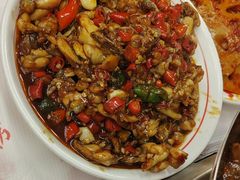 馋嘴牛蛙-堂瓦里·33年传统赣菜(第一街区店)