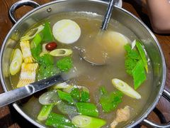 -乡土黄·鲜牛肉火锅·小龙虾(兴业街店)