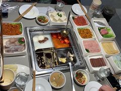 -海底捞火锅(旭辉MALL店)