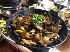 -九华山友谊土菜馆 小资餐厅