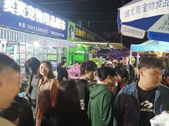 -中环花鸟鱼虫市场