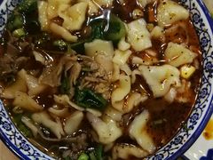-何猫特色黄焖羊肉