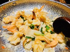 -吃饭皇帝大土家民族菜(正大广场店)