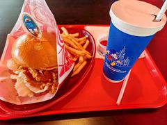 -上海迪士尼度假区