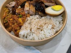 -庄记烧腊·肠粉·生鲜煲