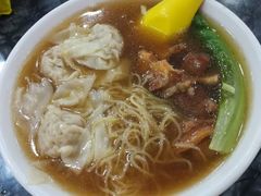 -燊意布拉肠云吞面(中山四路店)