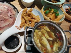 -龙聚德北京烤鸭(沙坪坝华宇A馆店)