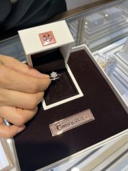 点击看大图 -Cindy Jewelry·钻戒·彩色宝石