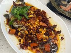 -巧克力渔家.小船海鲜胶东菜(万平口店)