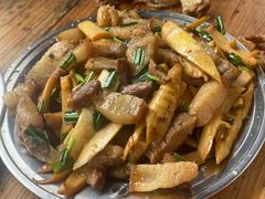 红烧肉烧冬笋-老鲍农家乐