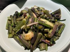-费大厨辣椒炒肉(高铁吾悦广场店)