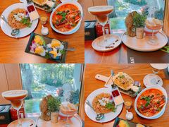 -Chom Cafe and Restaurant