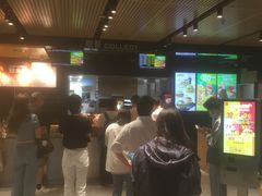 -麦当劳(中山公园龙之梦店)
