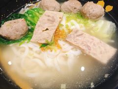 -美奈小馆·越南料理(中航城君尚购物中心店)