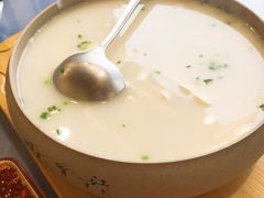 鲫鱼汤-鲜塘宴·千岛湖大鲫鱼(南湖店)