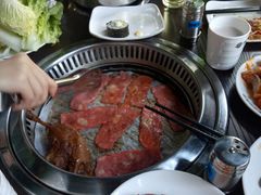 -海吃海喝海鲜烤肉餐厅