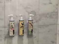 -上海漕河泾万丽酒店