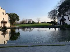 -梁鸿湿地丽笙度假酒店大堂吧
