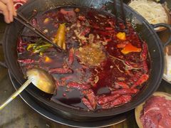 -黄潇洒老火锅(九眼桥宏济巷店)