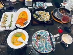 -海派悦庭·海胆烧麦·新融合菜(凯德广场店)