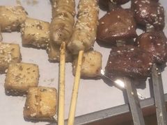 -亿牌牌东北烧烤(怀特店)
