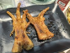 -嗨辣小聚·盘锦河蟹·海鲜烧烤龙虾(盘锦十年好店)