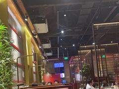 -牛村来人潮汕牛肉火锅(西单店)