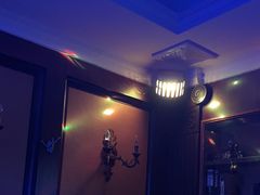 -骑士KTV(红谷滩万达店)