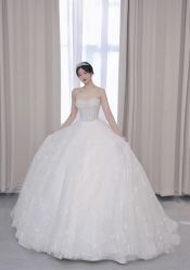 -LOVE SHINE婚纱·红鼎庄龙凤褂·妈妈装定制