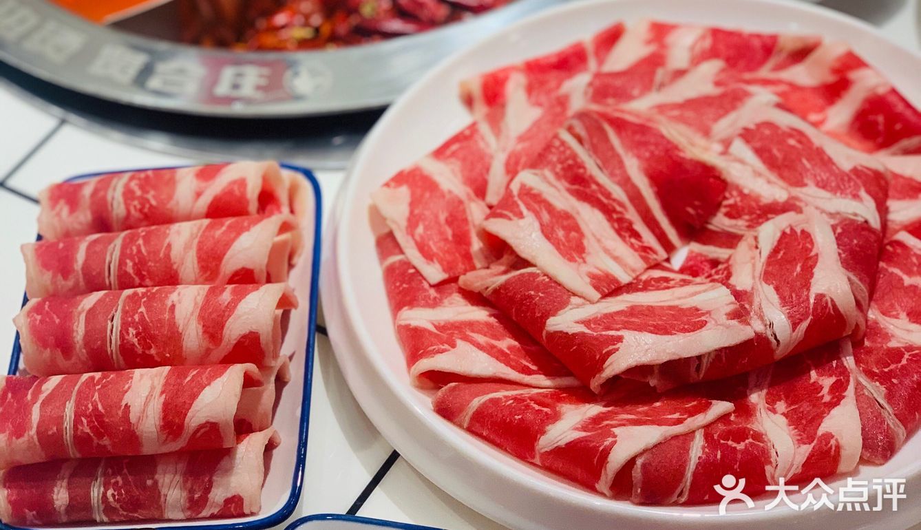 性价比也是超级高的~手工蛋饺：皮薄里边肉馅多