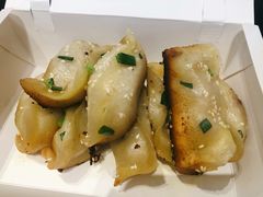 -小姜锅贴(凤凰街店)