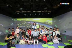 -小鸡哆哆故事屋·儿童乐园(嘉里城店)