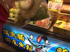 -六合夜市