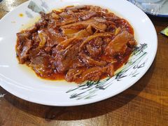 黄焖牛肉-天津乾毓德饭庄·清真传统炒菜·海鲜烧烤(咸阳路店)