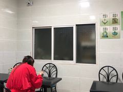 -薛记襄阳香辣牛肉面(平安路店)