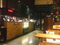 -八月美食小馆(银泰城总店)