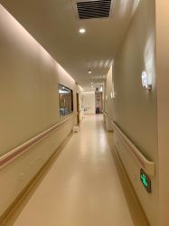 -莉泽月子中心(凯旋江景店)
