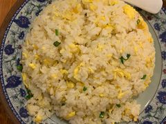 蛋炒饭-炉小二铜锅牛蛙•川湘菜(三里屯店)