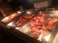 -釜御山海鲜烤肉火锅自助(新城市中心店)