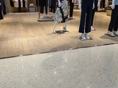 -南京商厦